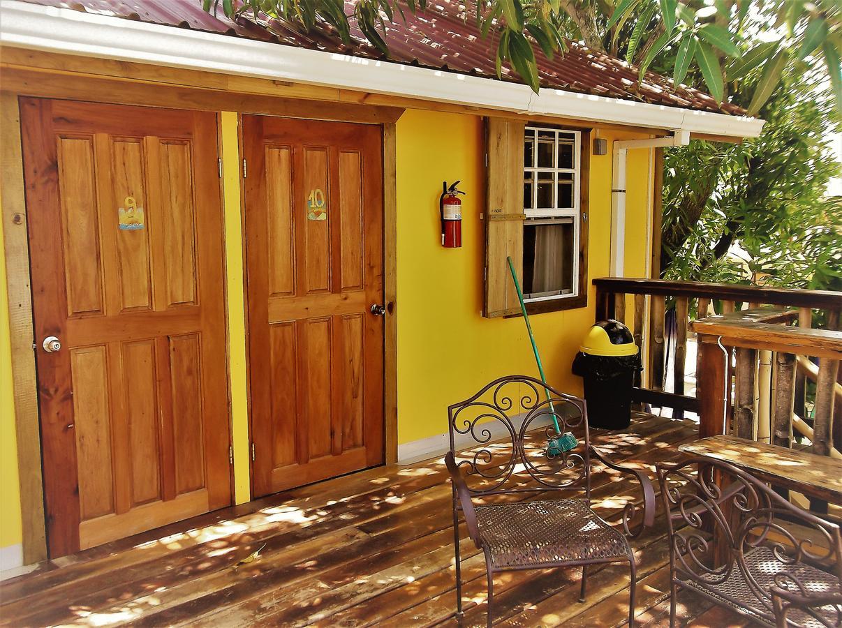 The Funky Dodo Backpackers Hostel Hopkins Bagian luar foto